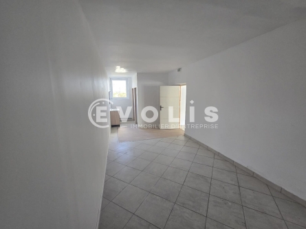 Photo 5 – location Entrepôts / activités	ETAMPES (91150)