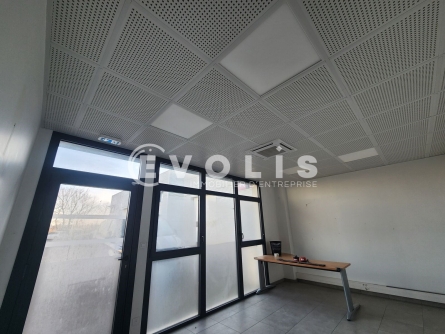 Photo 7 – location Entrepôts / activités	GENAS (69740)