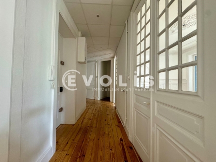 Photo 10 – location bureaux	LYON (69007)