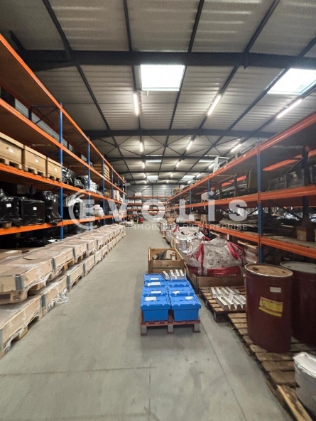 Photo 6 – location Entrepôts / activités	CHAPONOST (69630)