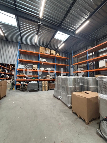 Photo 7 – location Entrepôts / activités	CHAPONOST (69630)