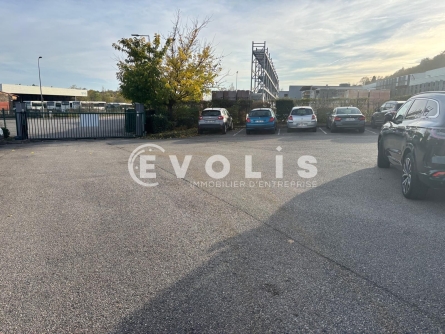 Photo 5 – location Entrepôts / activités	CHAPONOST (69630)