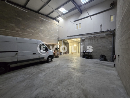 Photo 1 – location Entrepôts / activités	ETRECHY (91580)