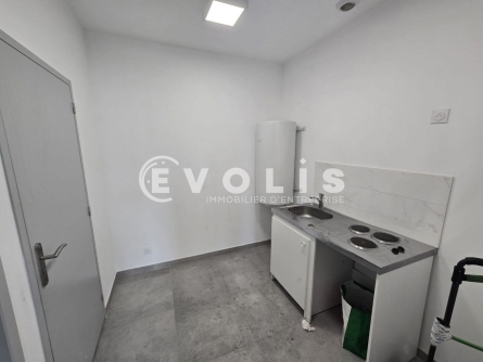 Photo 9 – location Entrepôts / activités	ETRECHY (91580)