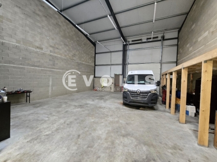 Photo 2 – location Entrepôts / activités	ETRECHY (91580)