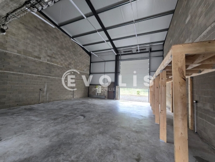 Photo 3 – location Entrepôts / activités	ETRECHY (91580)