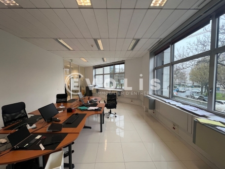 Photo 2 – vente bureaux	NOISY LE GRAND (93160)
