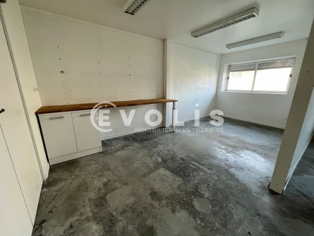 Photo 9 – location bureaux	LE HAILLAN (33185)