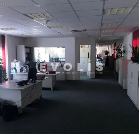 Photo 3 – location Entrepôts / activités	SAINT SOUPPLETS (77165)