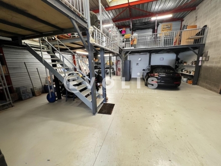 Photo 2 – location Entrepôts / activités	SAINT PIERRE DU PERRAY (91280)