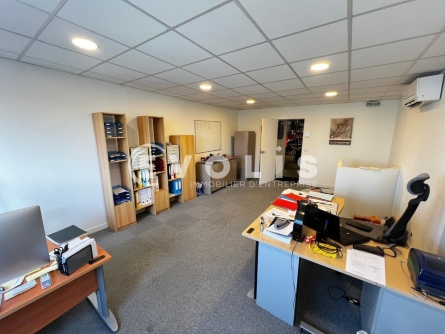 Photo 7 – location Entrepôts / activités	SAINT PIERRE DU PERRAY (91280)