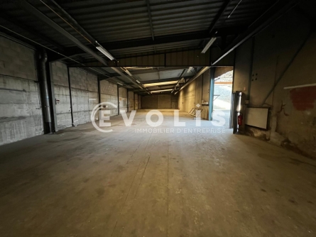 Photo 3 – vente Entrepôts / activités	RILLIEUX LA PAPE (69140)