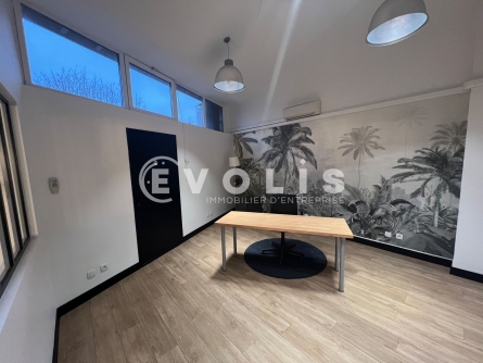 Photo 1 – location bureaux	SAINT MAUR DES FOSSES (94100)