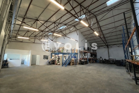 Photo 6 – location Entrepôts / activités	VAULX EN VELIN (69120)