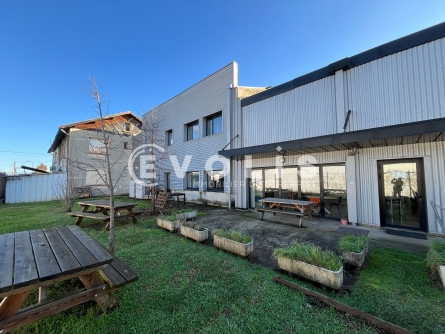 Photo 4 – location Entrepôts / activités	VAULX EN VELIN (69120)