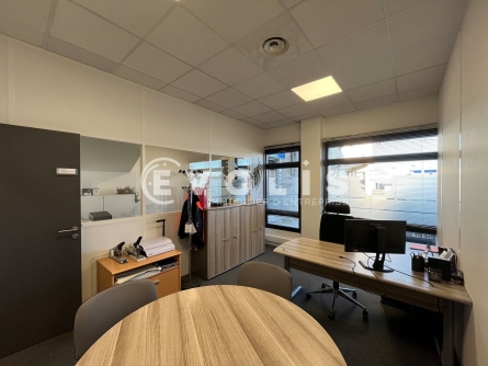 Photo 9 – location Entrepôts / activités	VAULX EN VELIN (69120)