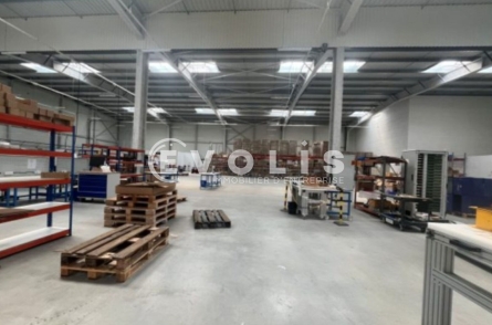 Photo 7 – location Entrepôts / activités	POMPIGNAC (33370)