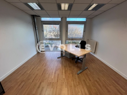 Photo 6 – location Entrepôts / activités	CROISSY BEAUBOURG (77183)