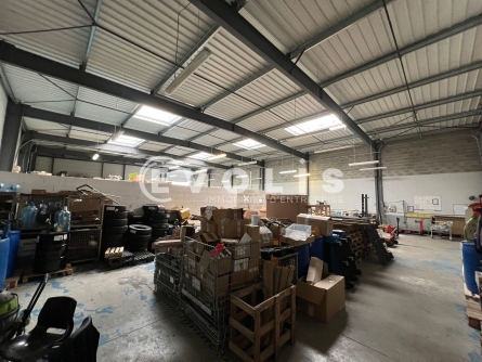 Photo 9 – location Entrepôts / activités	BOURGOIN JALLIEU (38300)