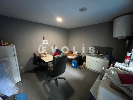 Photo 15 – location Entrepôts / activités	BOURGOIN JALLIEU (38300)