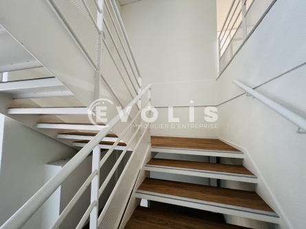 Photo 10 – location Entrepôts / activités	SAINT THIBAULT DES VIGNES (77400)