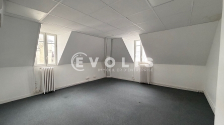 Photo 2 – location bureaux	PARIS (75002)