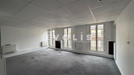 Photo 4 – location bureaux	PARIS (75002)
