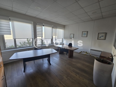 Photo 10 – location Entrepôts / activités	RIS ORANGIS (91130)