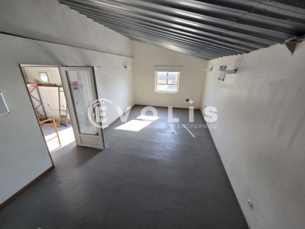 Photo 6 – location Entrepôts / activités	ANGERVILLE (91670)