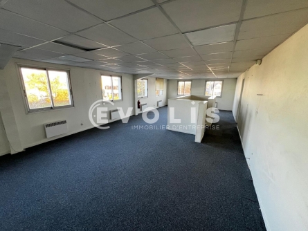 Photo 6 – location Entrepôts / activités	SAINT MICHEL SUR ORGE (91240)