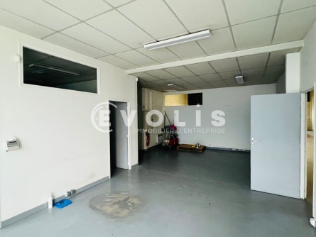 Photo 3 – location Entrepôts / activités	CHAMPS SUR MARNE (77420)