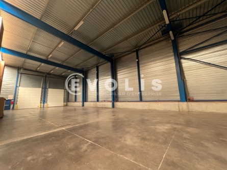 Photo 2 – location Entrepôts / activités	CROSNE (91560)