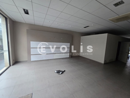 Photo 3 – location Locaux commerciaux	ARPAJON (91290)