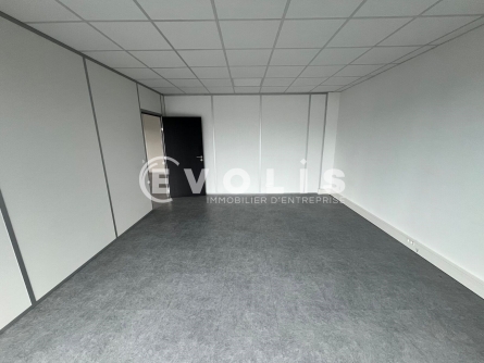 Photo 9 – location bureaux	SERVON (77170)