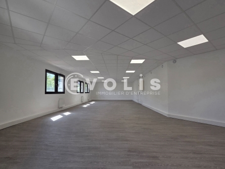 Photo 11 – location bureaux	IVRY SUR SEINE (94200)