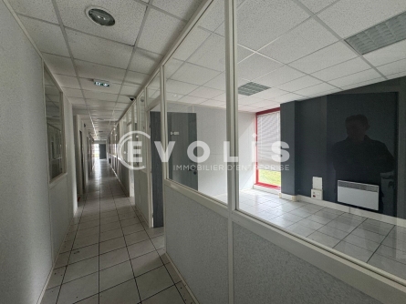 Photo 4 – location Entrepôts / activités	POULAINVILLE (80260)