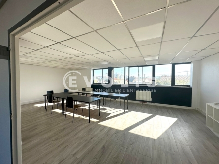 Photo 1 – location bureaux	BORDEAUX (33000)