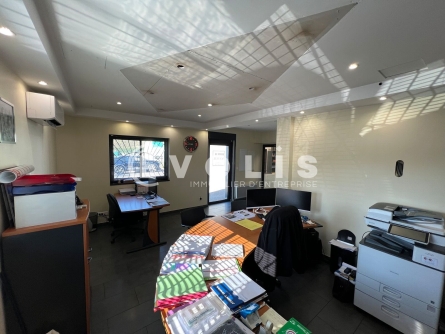 Photo 11 – vente Entrepôts / activités	VAL D'OINGT (69620)