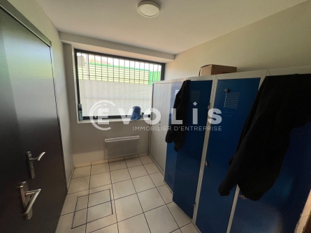 Photo 14 – vente Entrepôts / activités	VAL D'OINGT (69620)