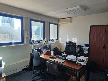 Photo 7 – vente Entrepôts / activités	PALAISEAU (91120)