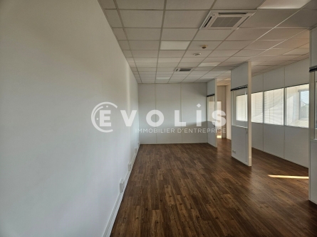Photo 11 – location Entrepôts / activités	MORANGIS (91420)