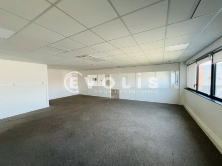 Photo 5 – location Entrepôts / activités	ROMAINVILLE (93230)