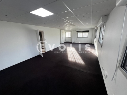 Photo 1 – location bureaux	LISSES (91090)