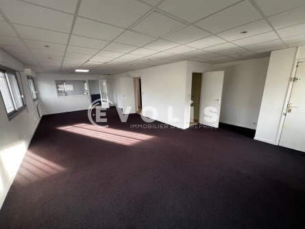 Photo 2 – location bureaux	LISSES (91090)