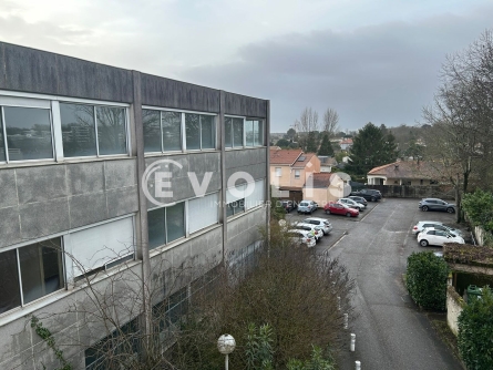Photo 2 – location Locaux commerciaux	MERIGNAC (33700)