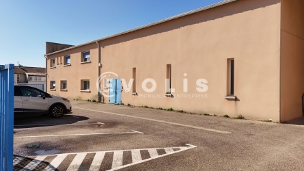 Photo 2 – location Entrepôts / activités	BOLLENE (84500)