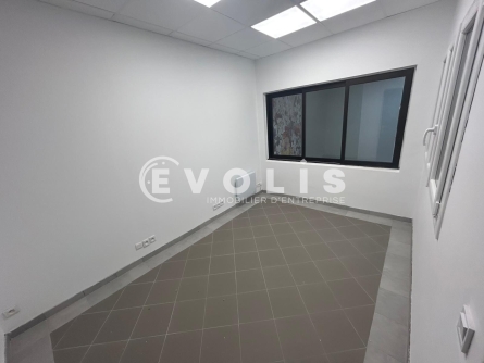 Photo 15 – location Entrepôts / activités	GUIBEVILLE (91630)