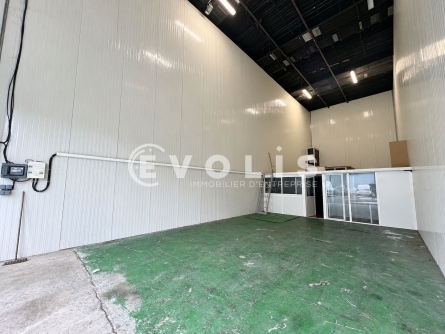 Photo 3 – location Entrepôts / activités	SAINT GERMAIN LES ARPAJON (91180)