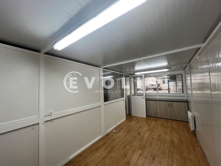 Photo 6 – location Entrepôts / activités	SAINT GERMAIN LES ARPAJON (91180)