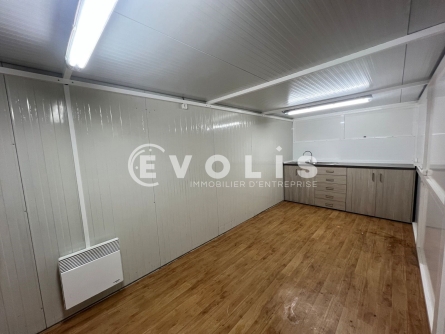 Photo 7 – location Entrepôts / activités	SAINT GERMAIN LES ARPAJON (91180)